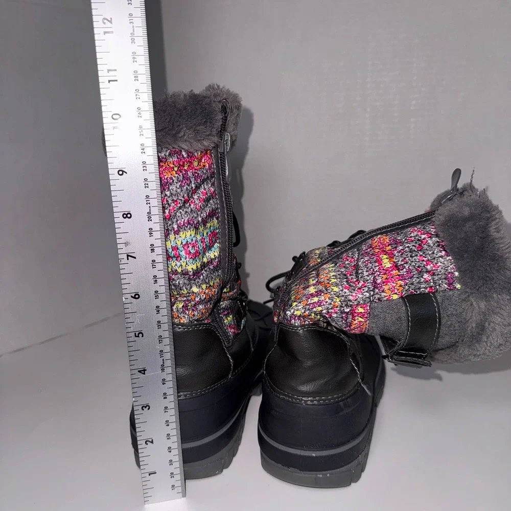 Dream Pairs Youth Girls Multicolor Knit Upper Waterproof Snow Boots - Size 4